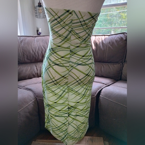 Charlotte Russe strapless dress - Picture 5 of 6